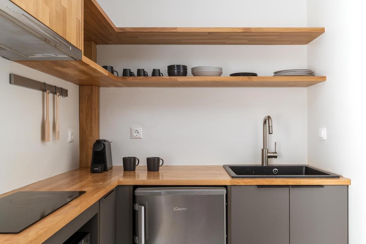 Soho Apartments By Olala Homes Athena Bagian luar foto