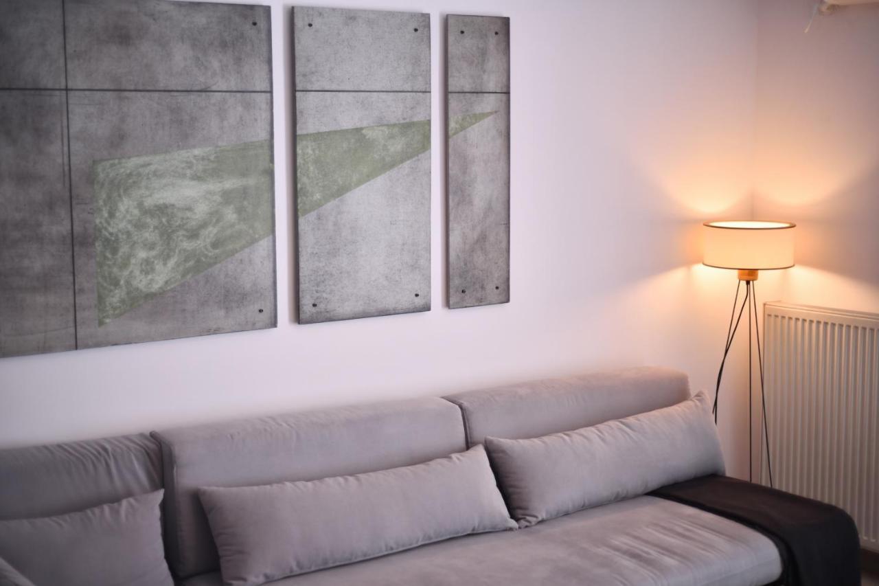 Soho Apartments By Olala Homes Athena Bagian luar foto