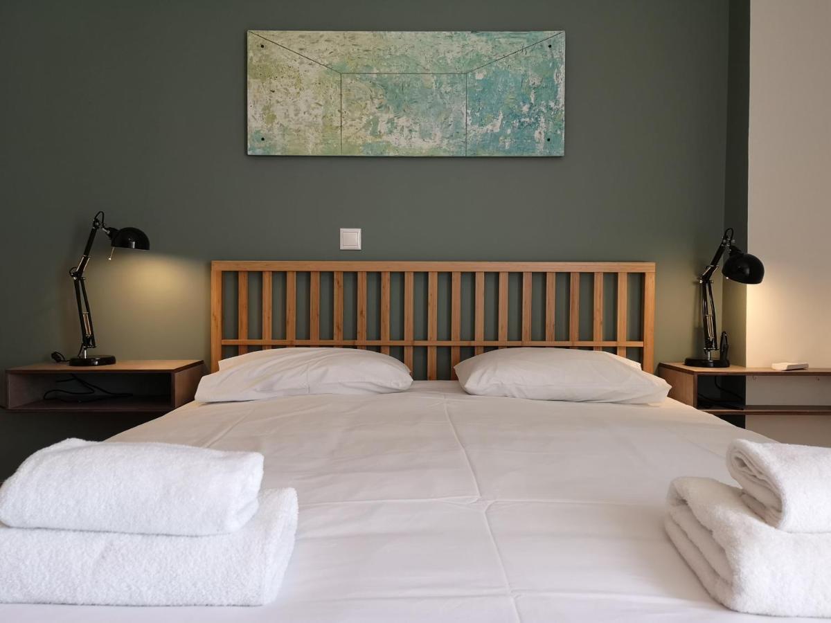 Soho Apartments By Olala Homes Athena Bagian luar foto